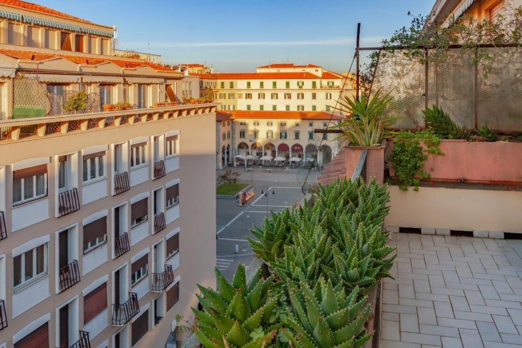 ליבורנו Grande 155 Guest House Tuscany מראה חיצוני תמונה